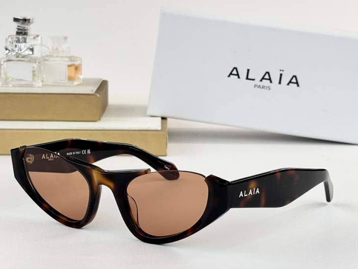 Picture of Alaia Sunglasses _SKUfw79721490fw